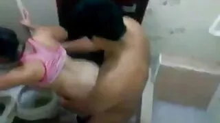 স্টেপড্যাড সতমেয়ে যত্ন নেয় এবং যৌনসঙ্গম তার সেক্স ভিডিও গান বাংলা ফুল দেয়